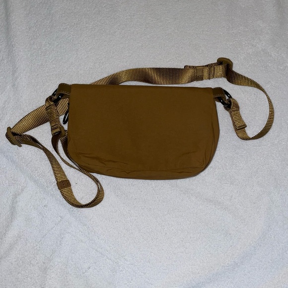 SOLD- Lululemon All Night Festival Bag - Picture 8 of 13